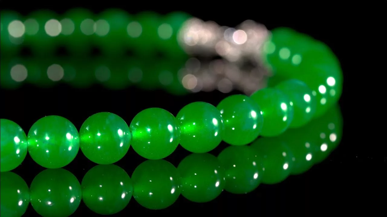 Origine et histoire du bracelet en jade